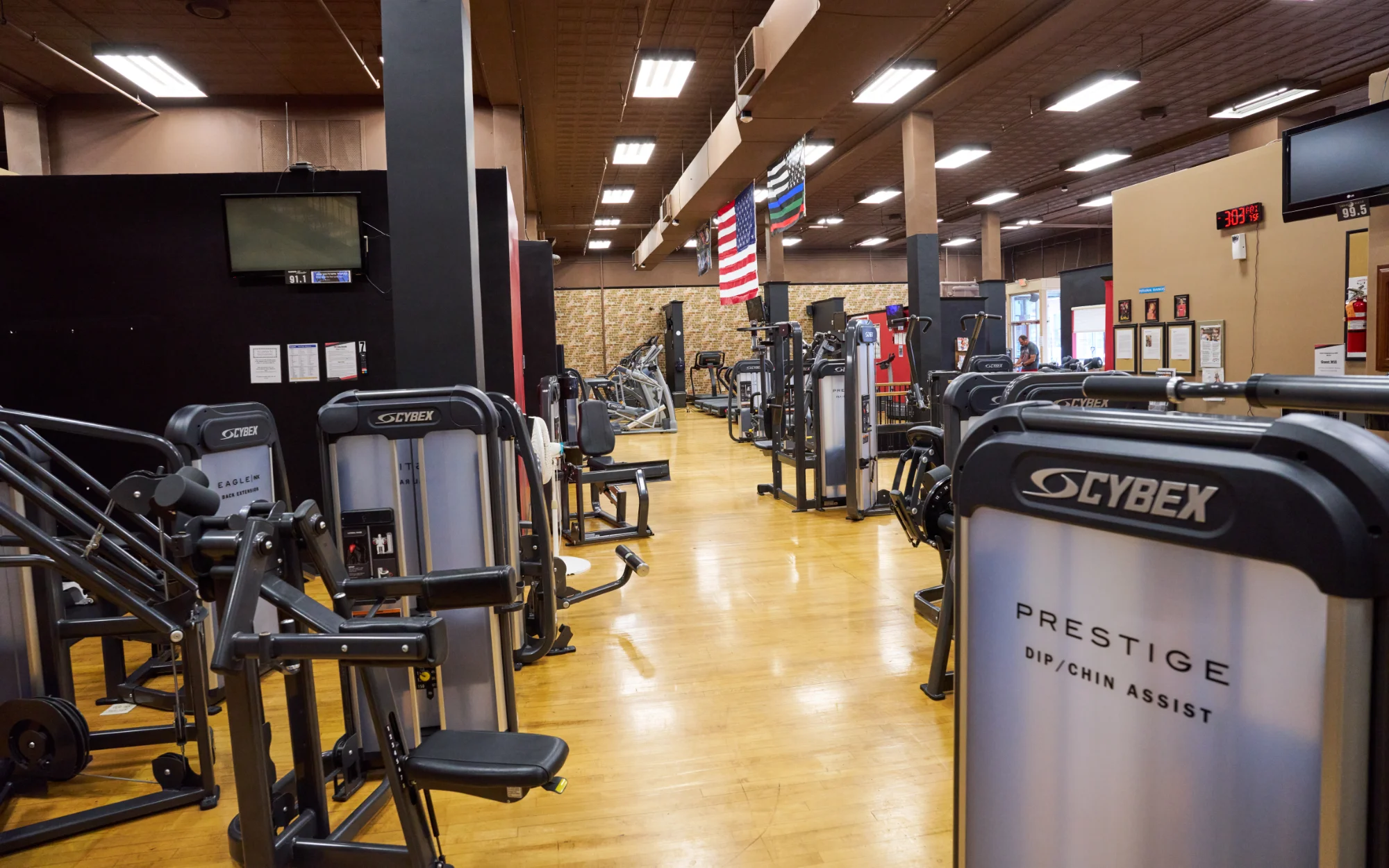 Cybex Eagle Selectorized Strength Equipment