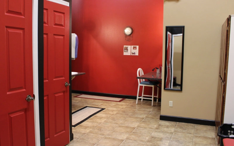 Locker Rooms & Private Showers